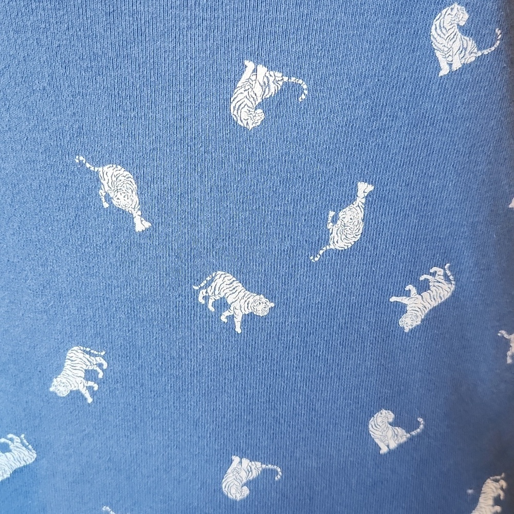Eddie Bauer Blue Tiger Print Sweatshirt - Picture 5 of 13